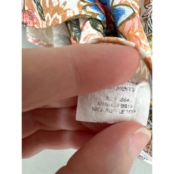 Show Me Your Mumu Top Womens XS White Floral Off Shoulder Crop Ruffle Nica Boho - Picture 7 of 9